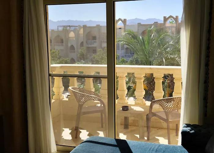 Modern One Bedroom In Vip Zone Sunny Lakes