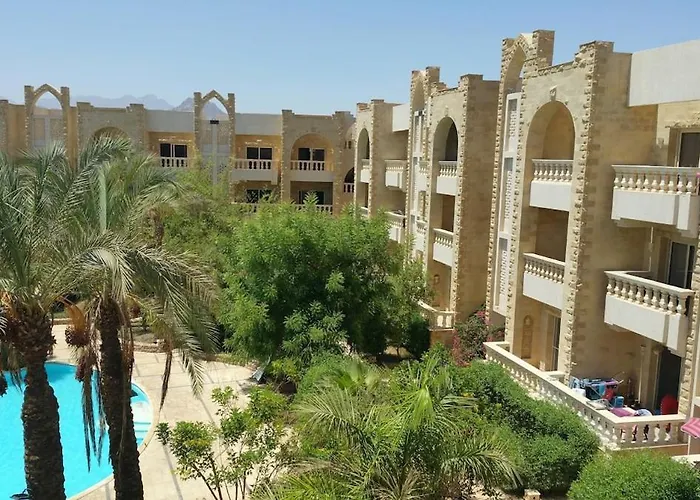 Modern One Bedroom In Vip Zone Sunny Lakes *