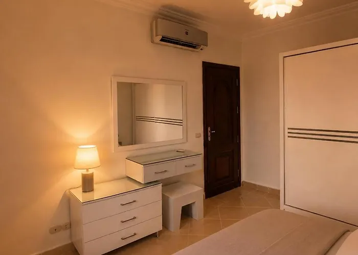 Modern One Bedroom In Vip Zone Sunny Lakes *